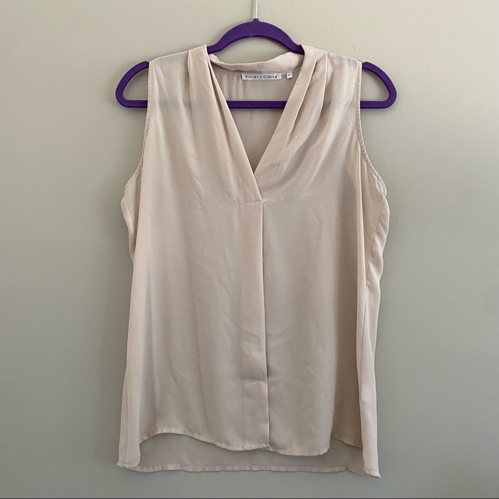 Tan Violet & Claire Sleeveless Blouse (Size M)